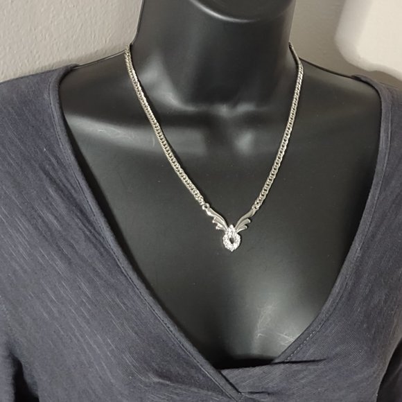 Cute Silver Tone Necklace And Earring Set With Clear Stones - Picture 2 of 14